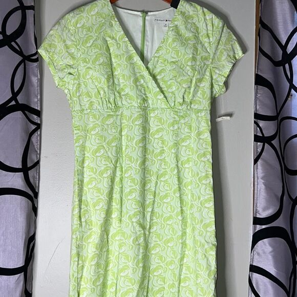 Tommy Hilfiger green shift dress with cap sleeves size 10 new with tags - Picture 2 of 16